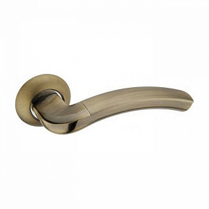Дверная ручка Twin A127-02 на круглой розетке Bronze бронза